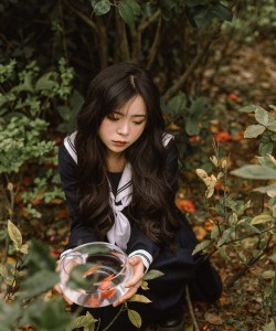 [YITUYU艺图语]2023.04.09 茶花树下的少女 是小白噢[25+1P／1.00GB]